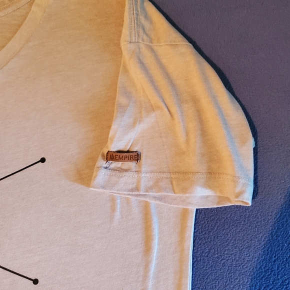 Empire Tee - Picture 4 of 4